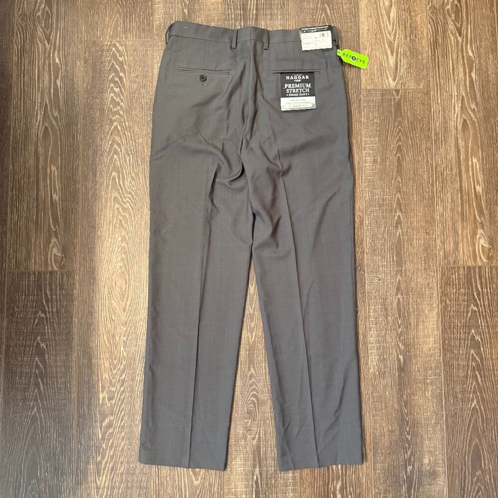 Haggar Classic Fit Dress Pants – Size 34 x 32